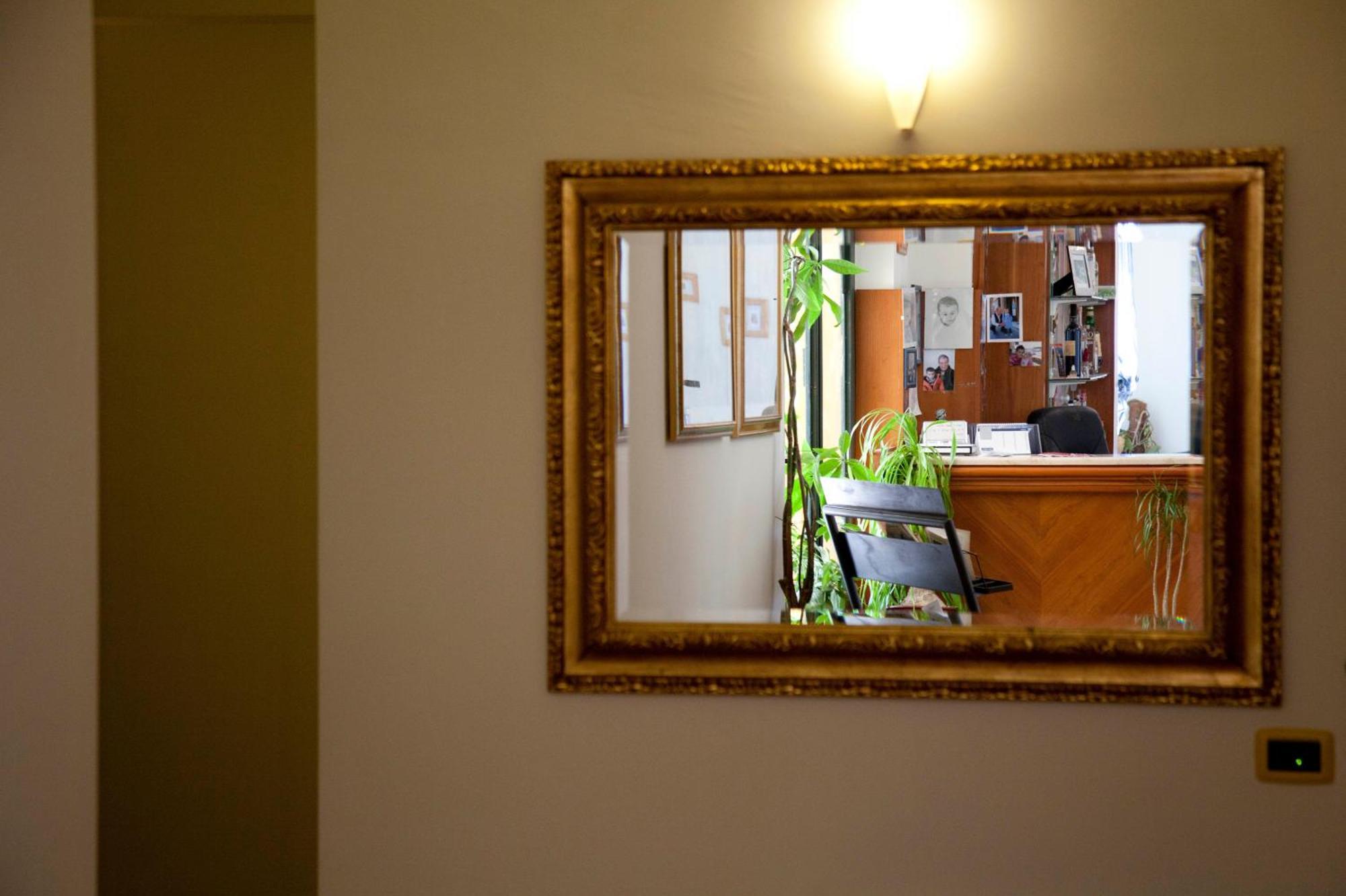 Albergo Da Benedetta Vetralla Buitenkant foto