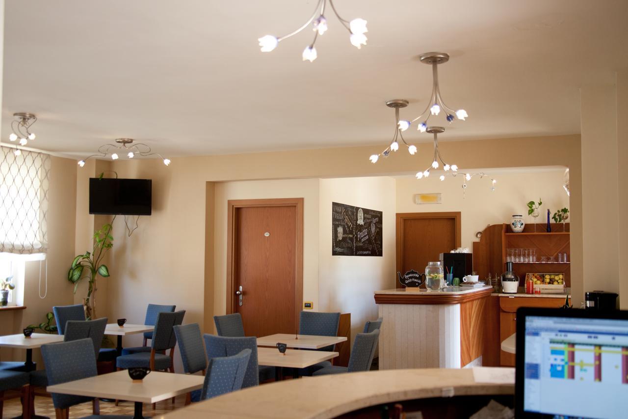 Albergo Da Benedetta Vetralla Buitenkant foto